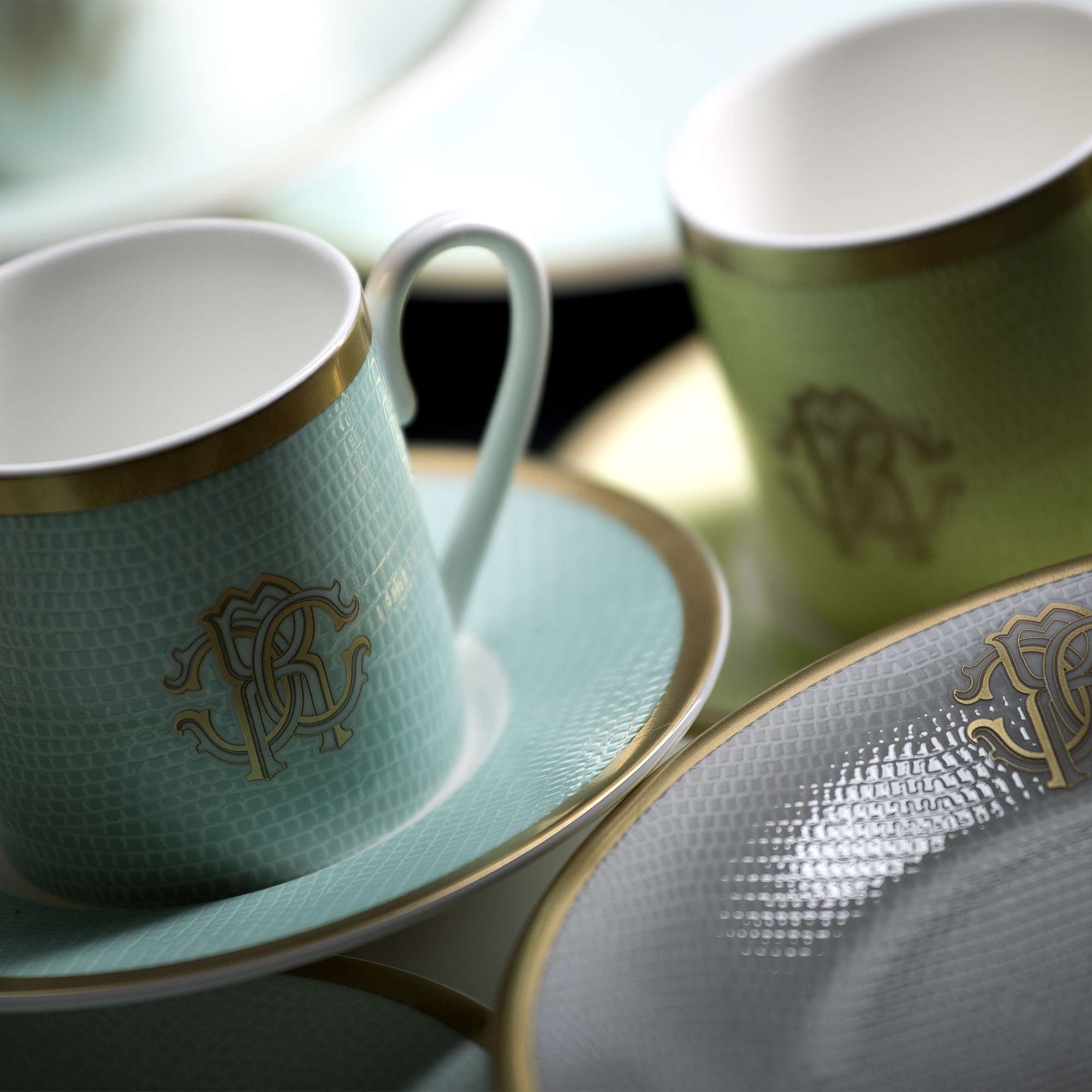 ROBERTO CAVALLI - TAZA DE CAFÉ Y PLATO - FORMA CILÍNDRICA - 0,1 - JUEGO DE 6 UDS